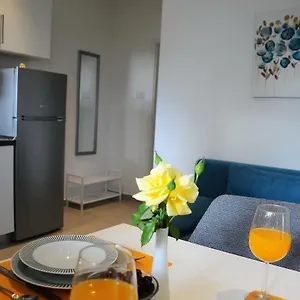  Apartment Aria With Private Parking